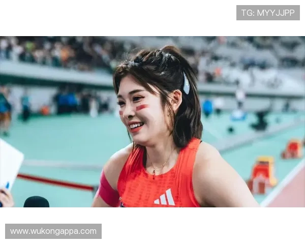 吴艳妮赛前喝的不是水，是冰美式兑蛋白粉？