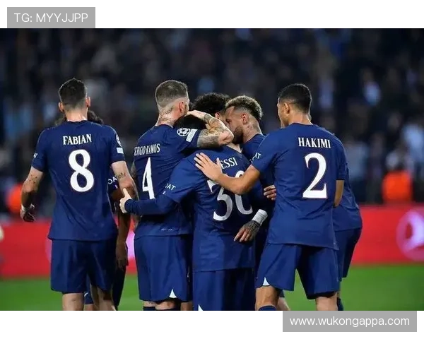 罗德里与维蒂尼亚中场控制力及战术角色对比分析